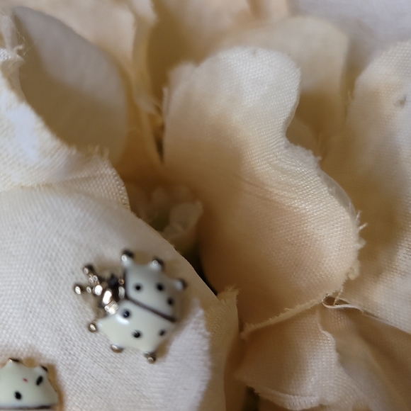 💍 Ladybug earrings - Picture 3 of 5